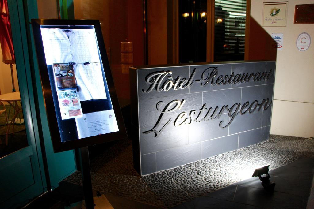 Hotel L'Esturgeon Poissy Kültér fotó